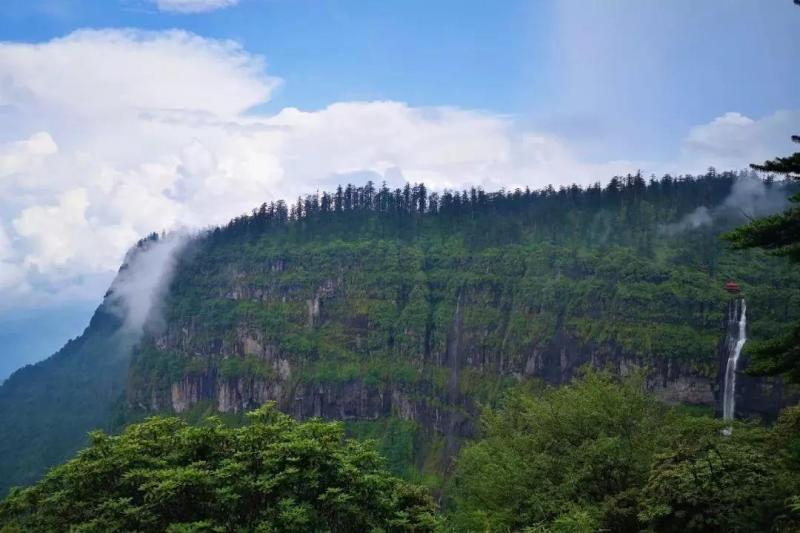 瓦屋山3.jpg