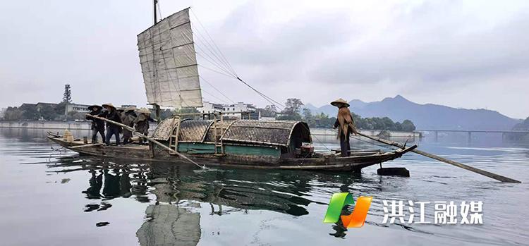 央视《记住乡愁》栏目组来黔阳古城取景拍摄2.jpg